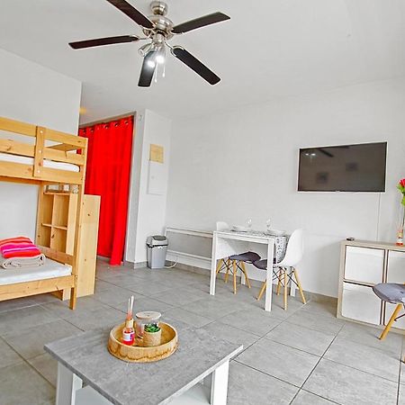 Studio Moderne Avec Parking Et Piscine- 313 Canet-en-Roussillon Exterior photo