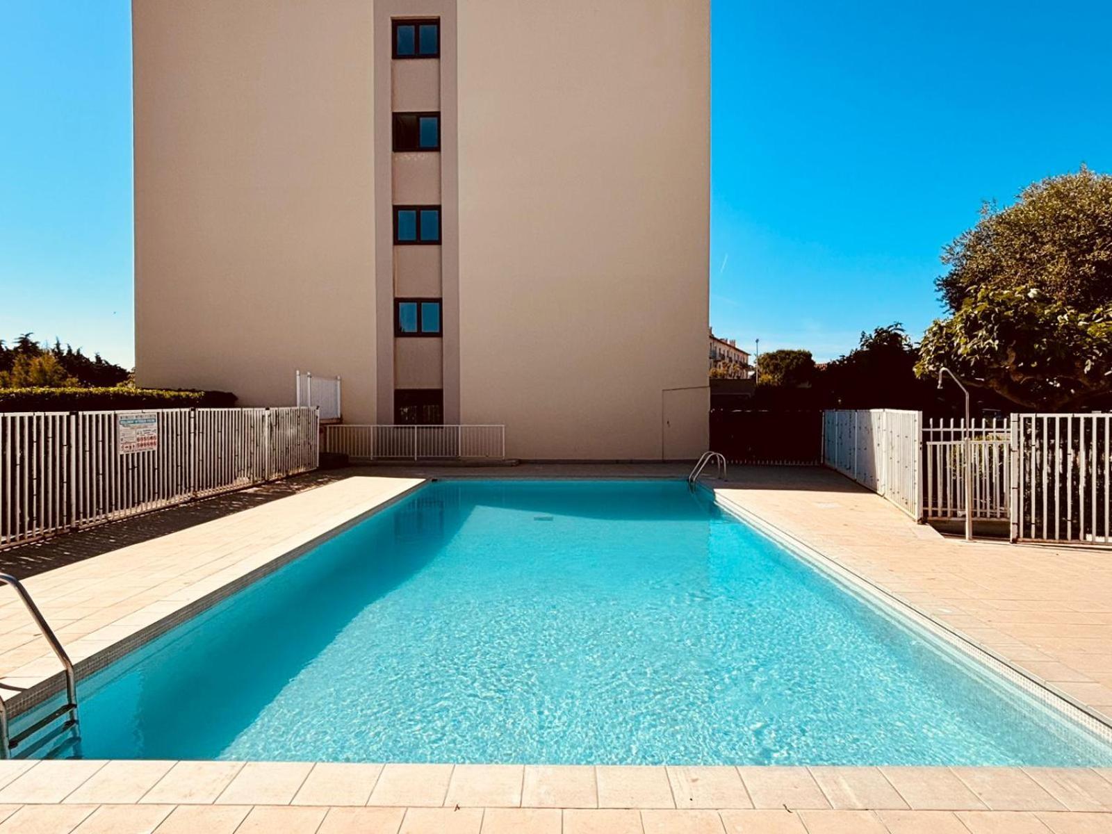 Studio Moderne Avec Parking Et Piscine- 313 Canet-en-Roussillon Exterior photo